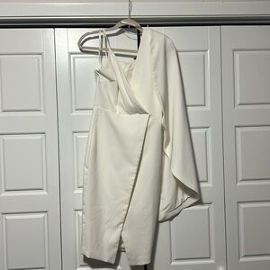 Lavish Alice White Midi Cape Dress, Size 4